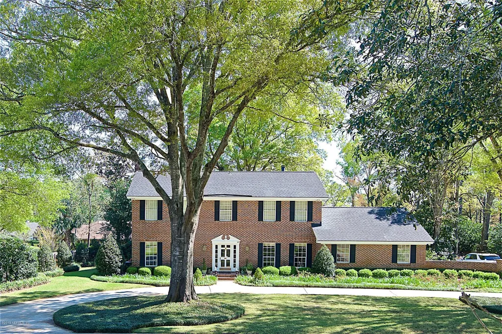 7733 Woodsdale Lane Jacksonville FL 32256