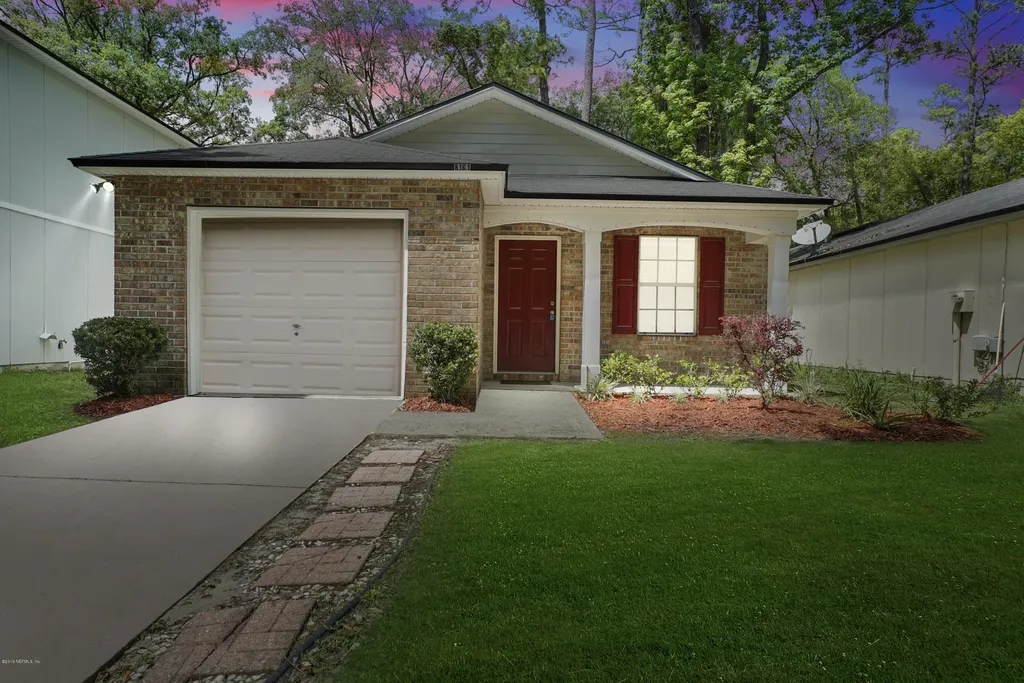 8161 Woods Avenue Jacksonville FL 32216
