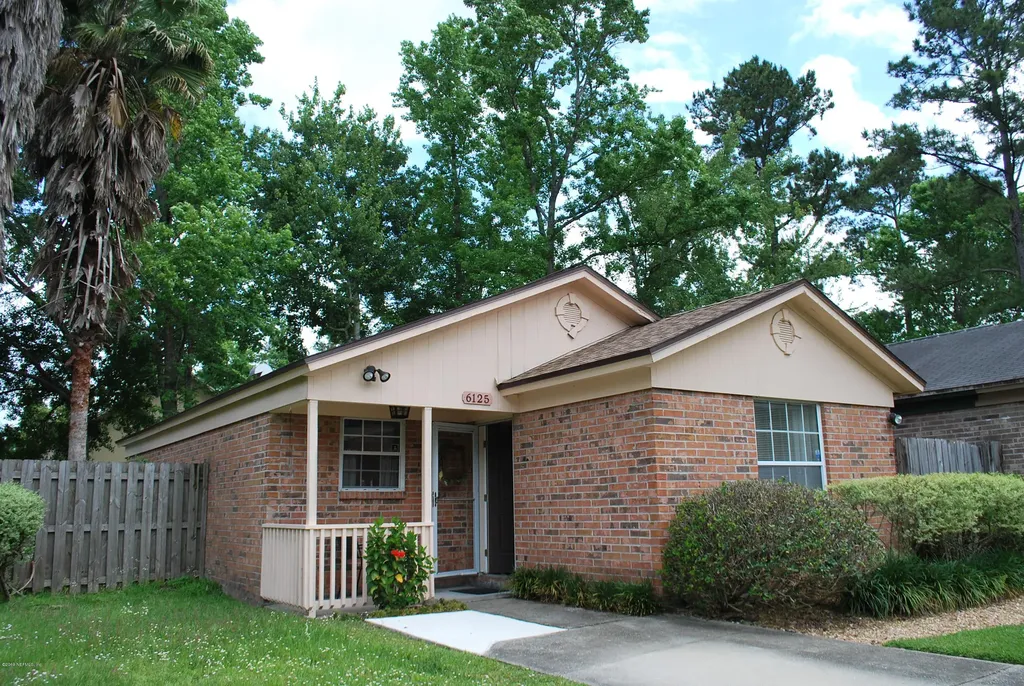 6125 Key Hollow Court Jacksonville FL 32205