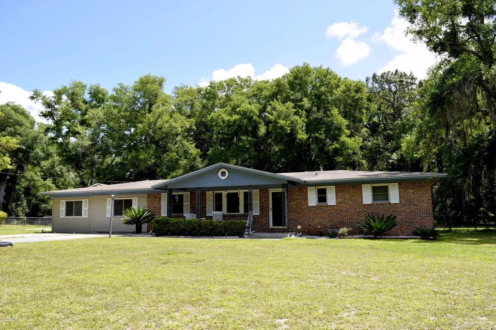 4085 Rich Road Green Cove Springs FL 32043
