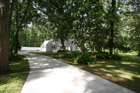 1352 Half Moon Trail Jacksonville FL 32223