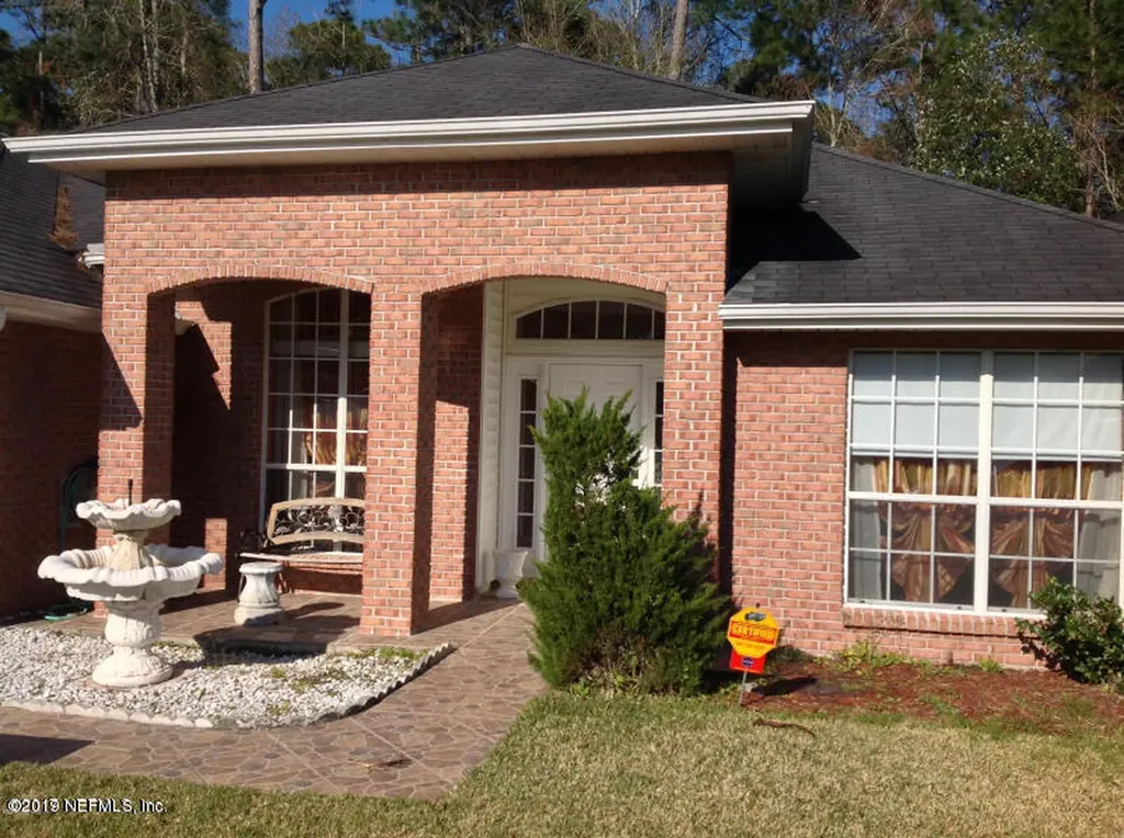 4527 Summer Walk Court Jacksonville FL 32258