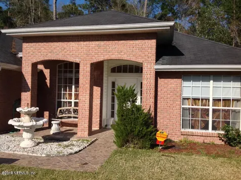 4527 Summer Walk Court Jacksonville FL 32258