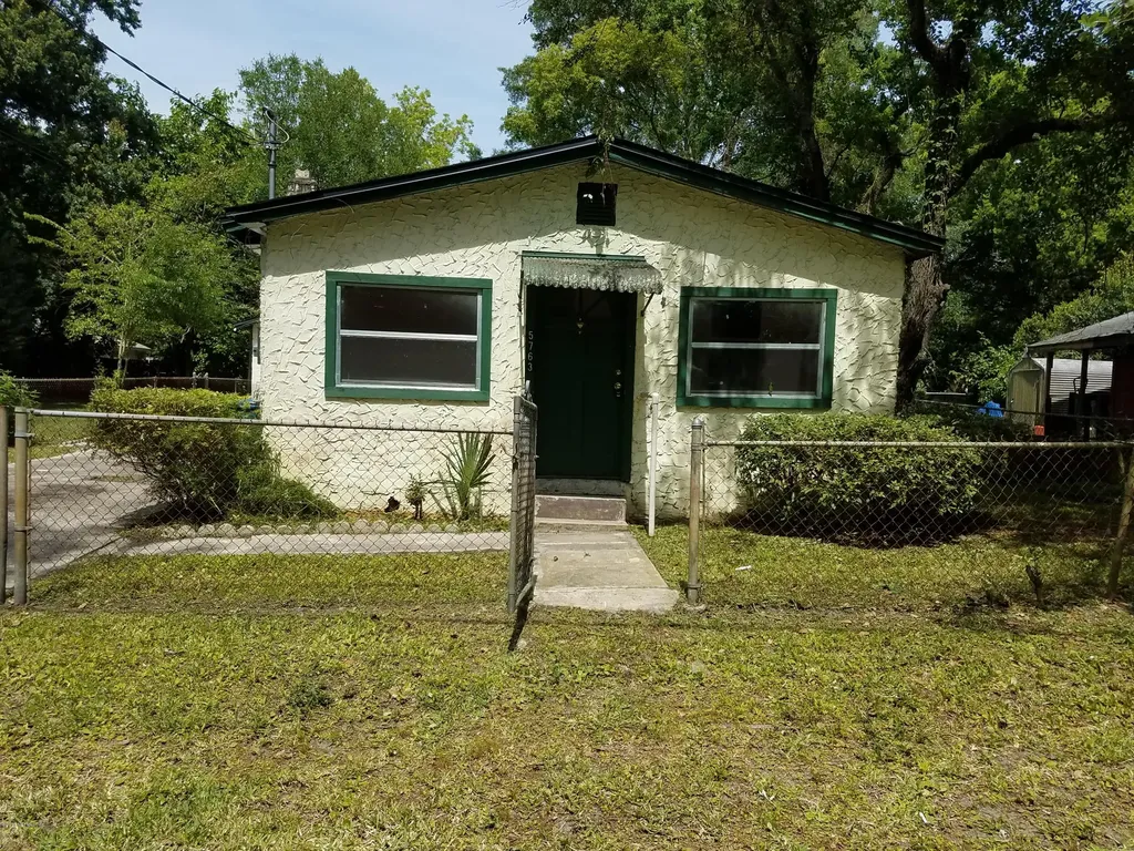 5763 Cooke Street Jacksonville FL 32208