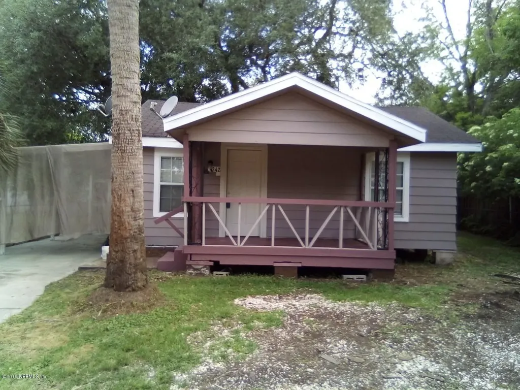 4242 Victor Street Jacksonville FL 32207