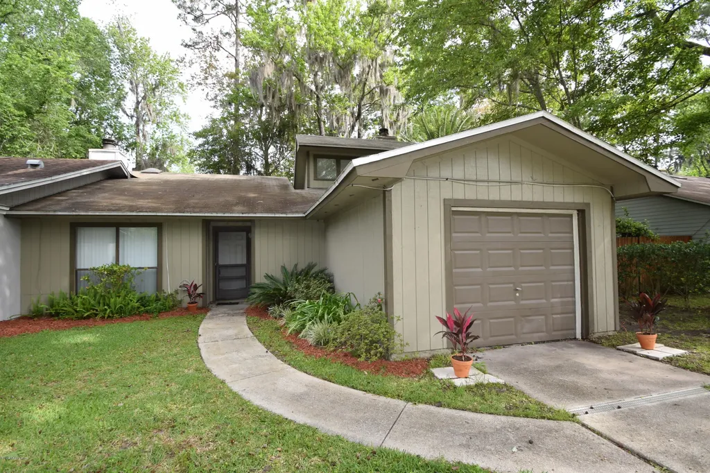 539 Loring Avenue Orange Park FL 32073