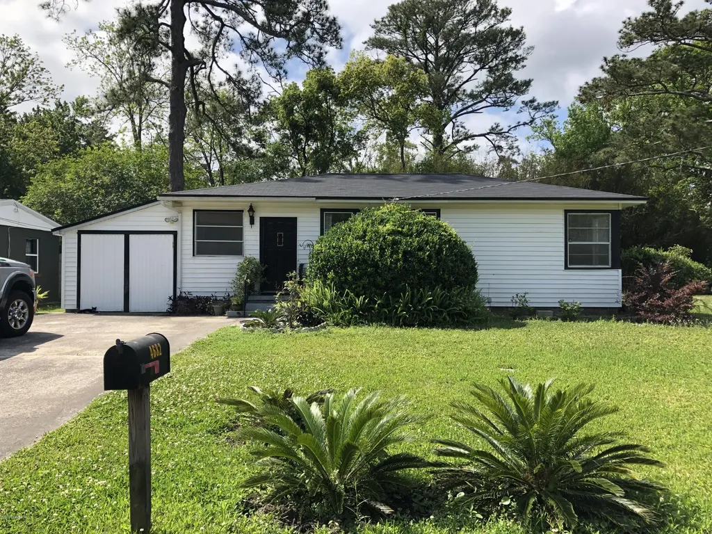 4682 Blount Avenue Jacksonville FL 32210