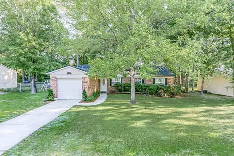 2702 Pinewood Boulevard N Middleburg FL 32068