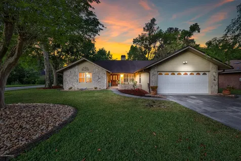 7240 Secret Woods Drive Jacksonville FL 32216