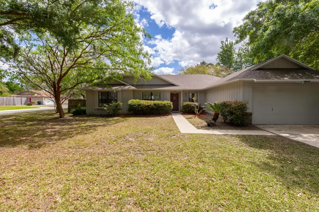 11923 Marabou Court S Jacksonville FL 32223