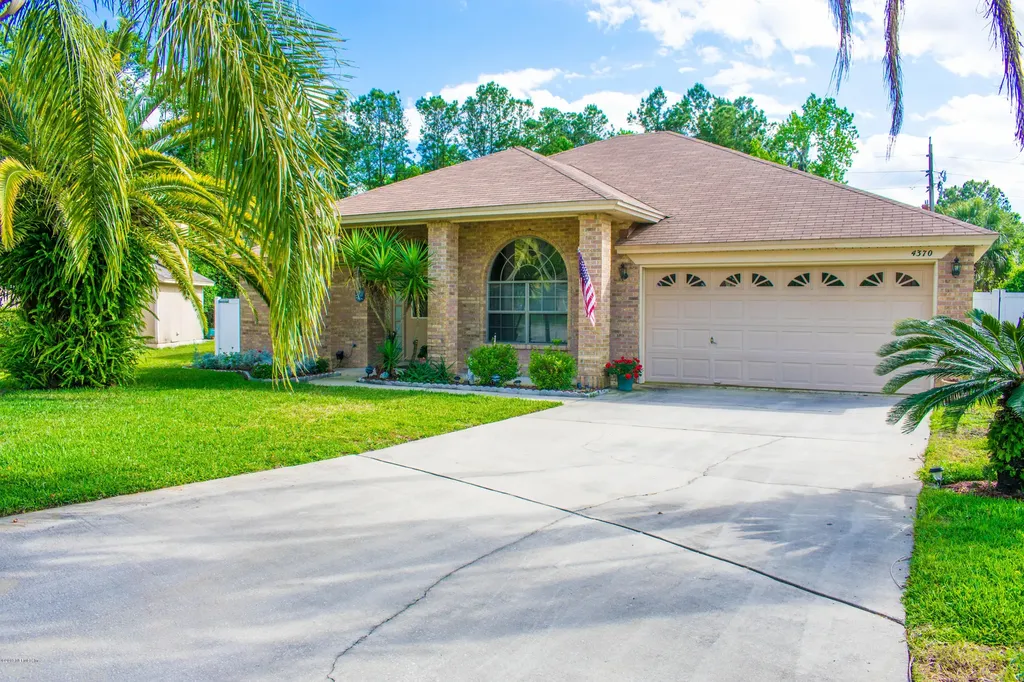 4370 Jiggermast Avenue Jacksonville FL 32277