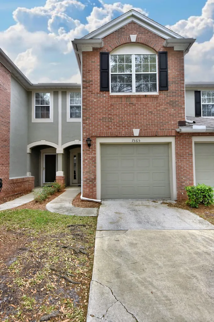7565 Scarlet Ibis Lane Jacksonville FL 32256