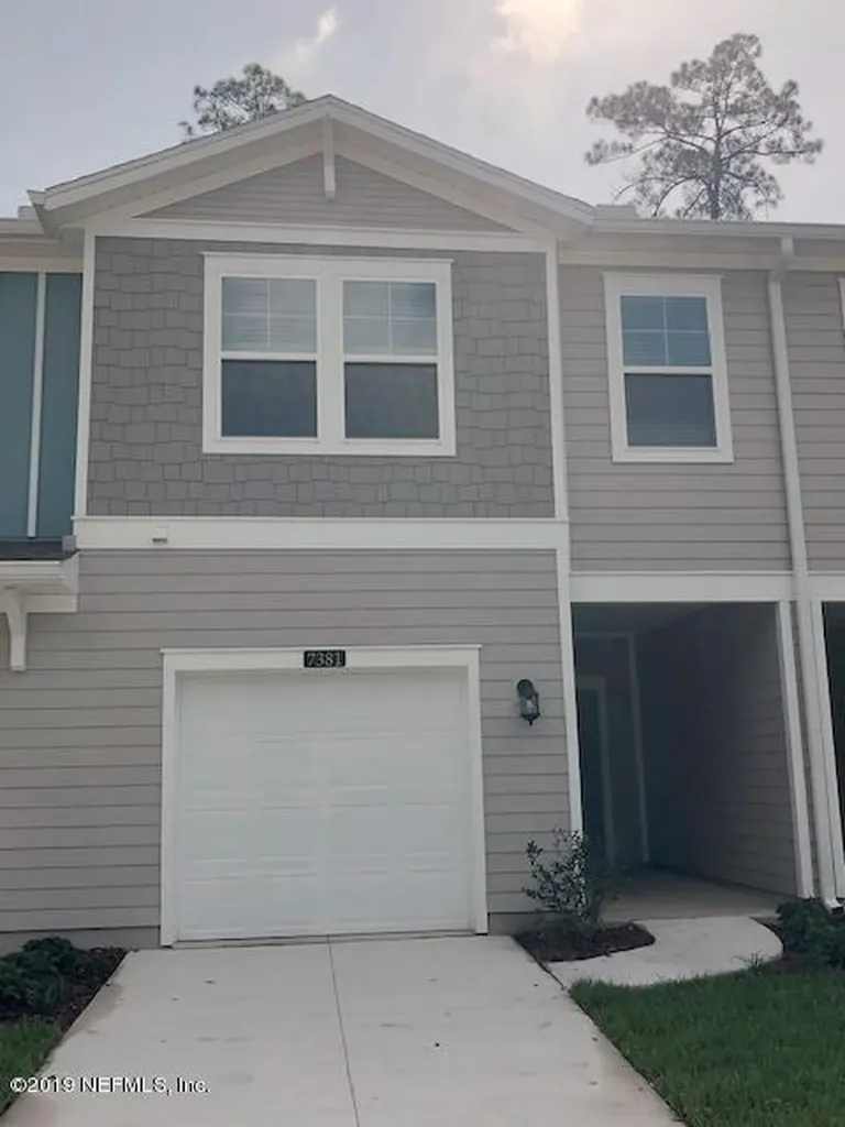 7381 Palm Hills Drive Jacksonville FL 32244