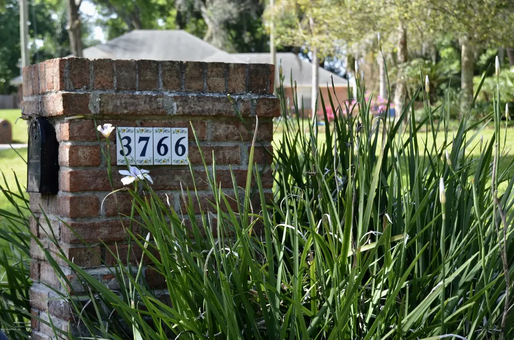 3766 Townsend Oak Court Jacksonville FL 32277