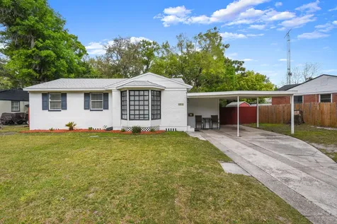 1971 Lakewood Circle S Jacksonville FL 32207
