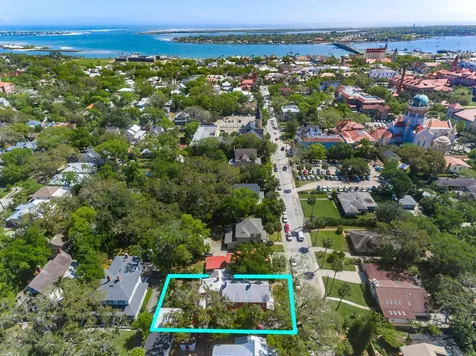 46 Carrera Street St. Augustine FL 32084