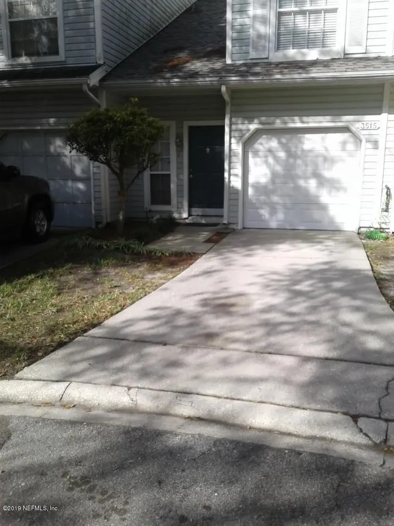 3515 Woodwards Cove Court Jacksonville FL 32223