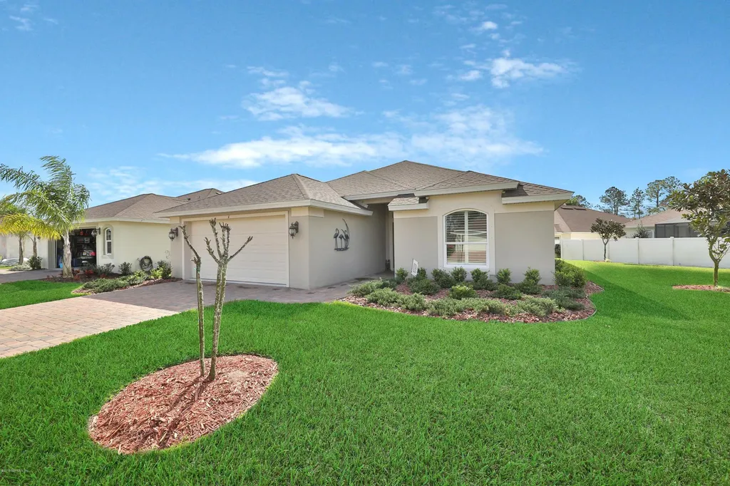 4 Arena Lake Drive Palm Coast FL 32137