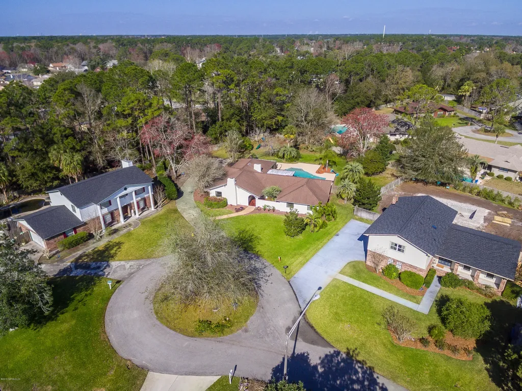 12835 Pine Burr Lane W Jacksonville FL 32246