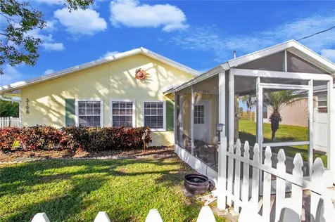 3198 Tohopekaliga Drive Saint Cloud FL 34772