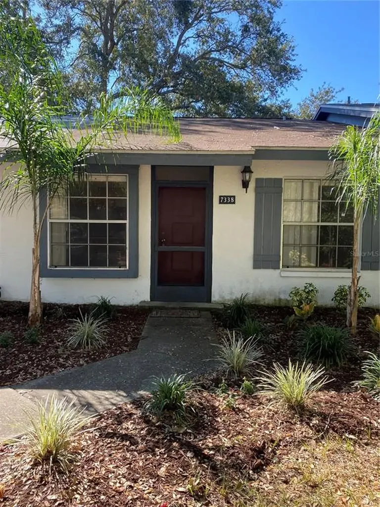7338 Parkside Villas Drive St Petersburg FL 33709