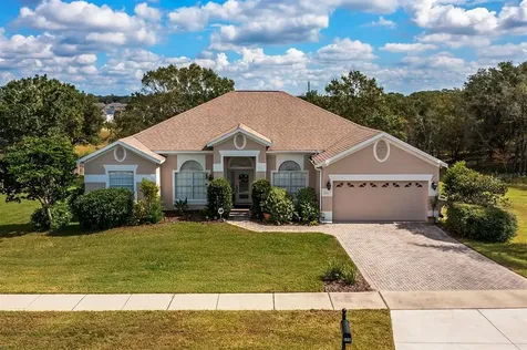 696 Mount Stirling Avenue Apopka FL 32712