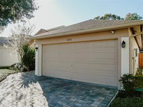 6806 Mirror Lake Avenue Tampa FL 33634