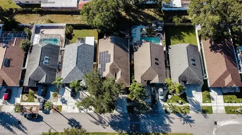 6806 Mirror Lake Avenue Tampa FL 33634