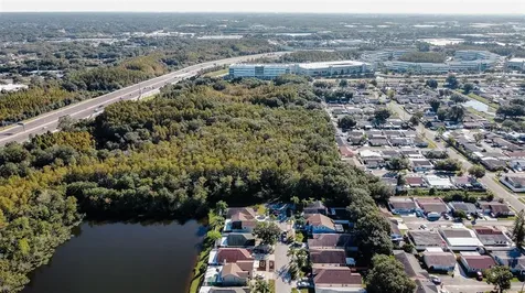 6806 Mirror Lake Avenue Tampa FL 33634