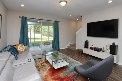 2915 Grand Kemerton Place Tampa FL 33618
