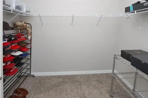 2915 Grand Kemerton Place Tampa FL 33618