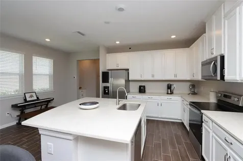 2915 Grand Kemerton Place Tampa FL 33618