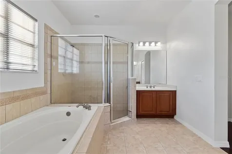 3810 Splashview Court Kissimmee FL 34746