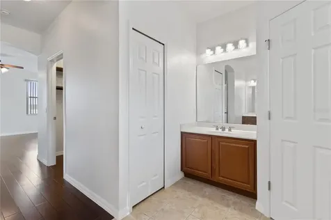 3810 Splashview Court Kissimmee FL 34746