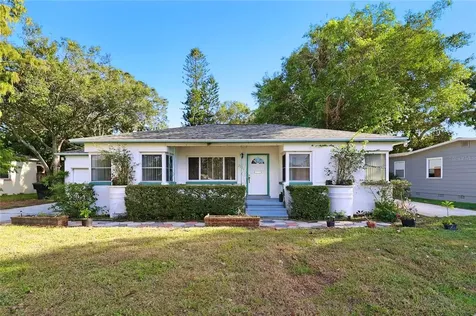 2230 Catalonia Way S St Petersburg FL 33712