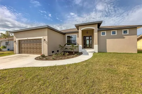 246 Mark Twain Lane Rotonda West FL 33947