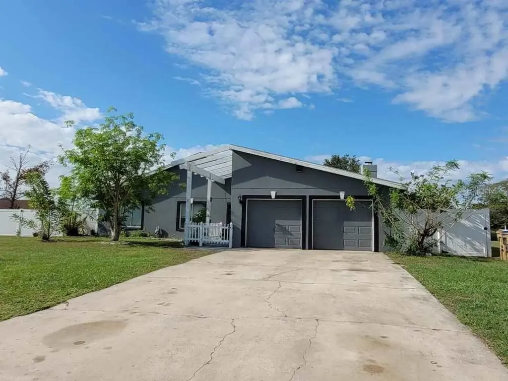 8 Country Club Court Kissimmee FL 34759