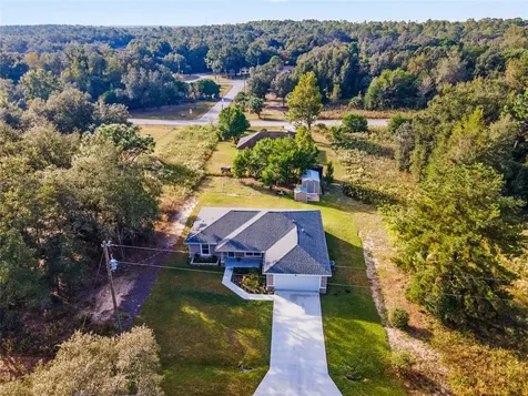 19690 SW Eagle Drive Dunnellon FL 34431
