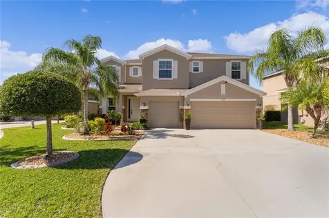 637 Neptune Drive Groveland FL 34736