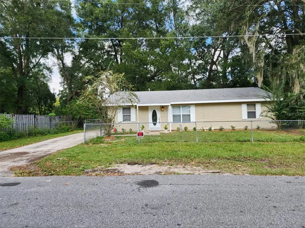 2027 NW 1st Street Ocala FL 34475