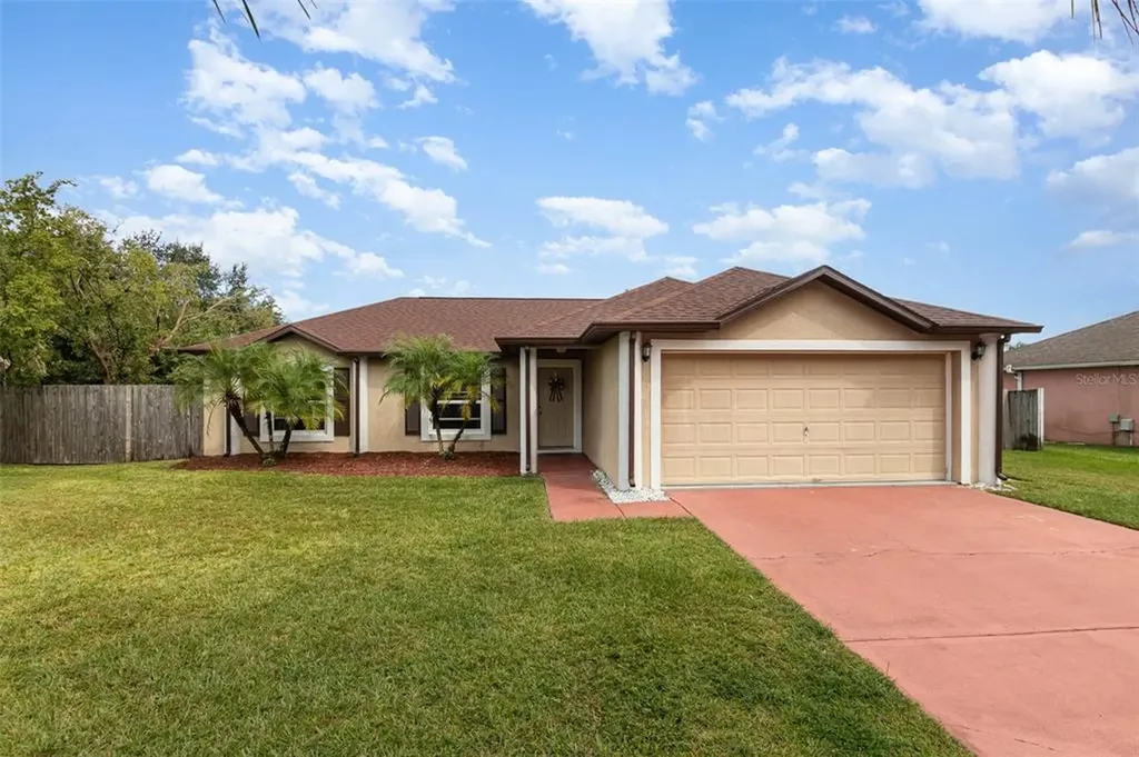 2215 Abney Avenue Orlando FL 32833
