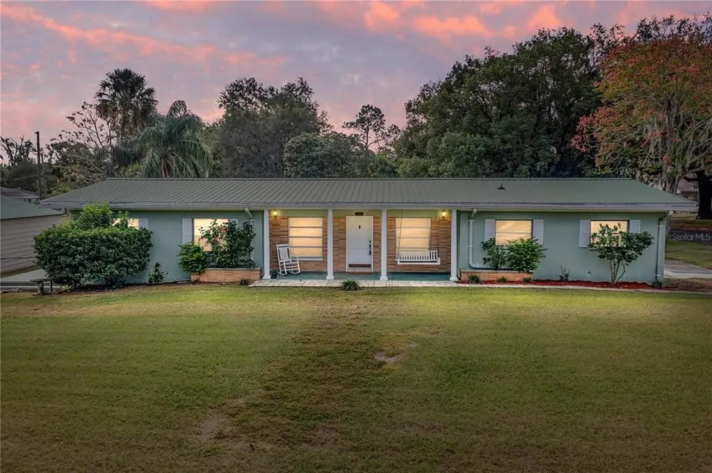 38610 12th Avenue Zephyrhills FL 33542