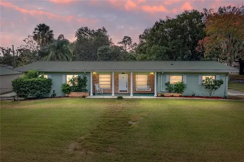 38610 12th Avenue Zephyrhills FL 33542