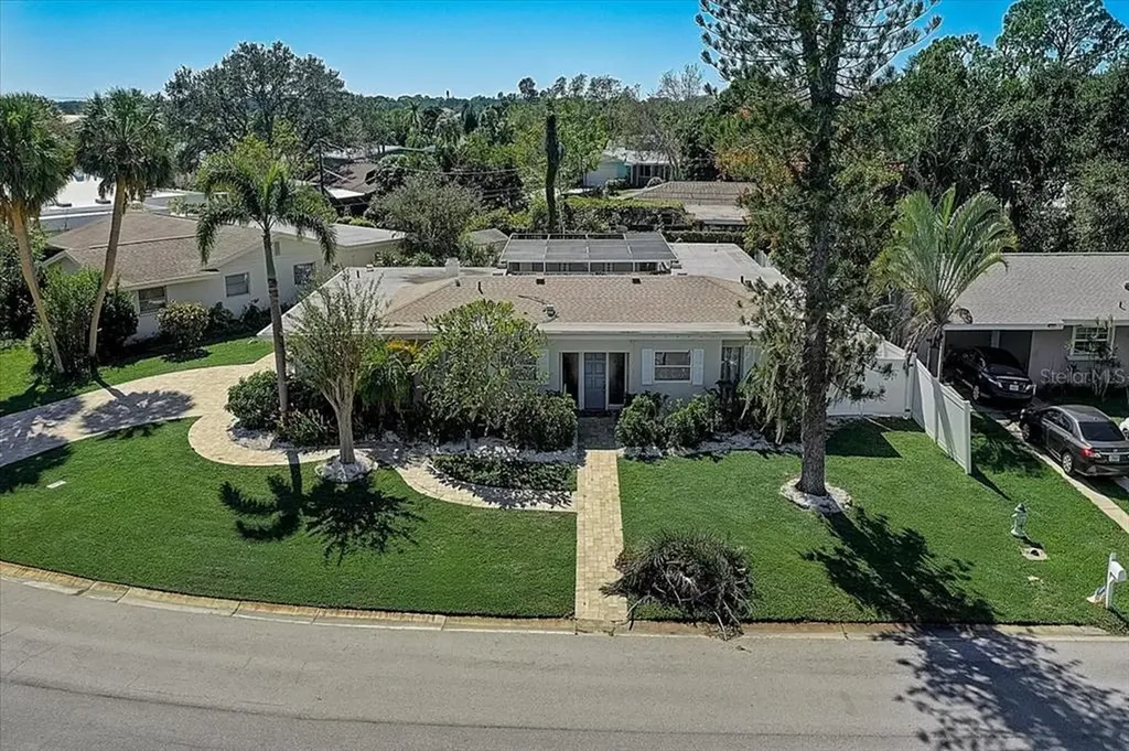 5736 Volsella Place Sarasota FL 34231