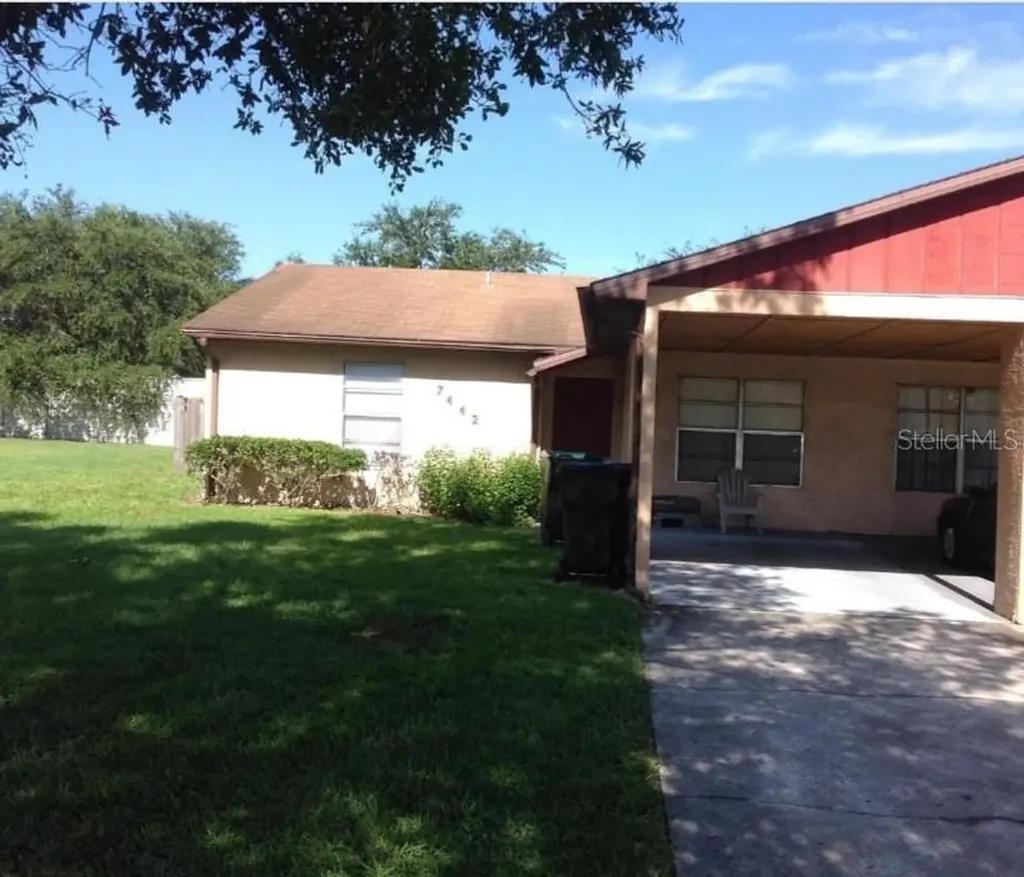 7442 Golden Glenn Court Orlando FL 32807