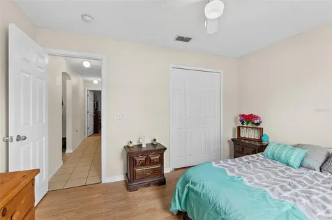 2491 Whitehorse Street Deltona FL 32738