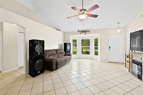 2491 Whitehorse Street Deltona FL 32738
