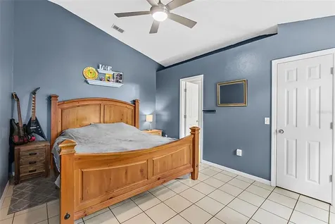 2491 Whitehorse Street Deltona FL 32738