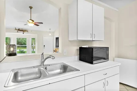 2491 Whitehorse Street Deltona FL 32738