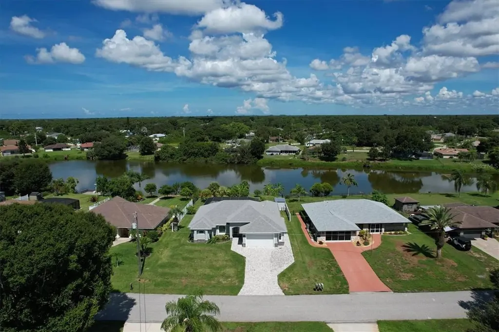 7403 Snow Drive Englewood FL 34224